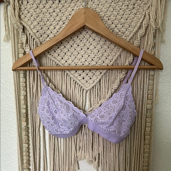 Colsie - S Lavender Lace Bralette - Picture 1 of 1